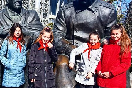Пионеры Севастополя приняли участие в старте проекта «Наша великая Победа» 