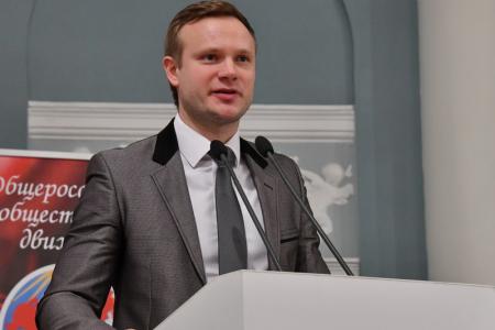 «Для нас очень важно изменение политического курса в пользу трудящихся». Г.А. Зюганов принял участие в работе V съезда ВЖС «Надежда России»
