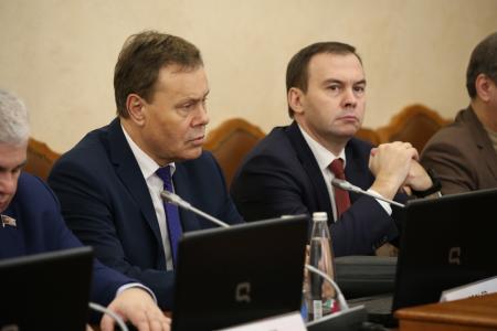 В Орле обсудили вопросы социально-экономического развития и реализации нацпроектов в регионе