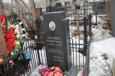 Республика Татарстан, Казань. Сталин не умер, он растворился в будущем!
