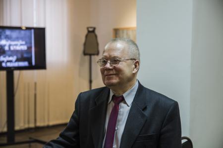 «Душа становится добрее и заживляется от ран...» В Кирове открылась выставка художника и коммуниста Виктора Путинцева