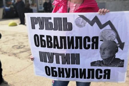 Саратов. Необходимо донести до людей истинную сущность предлагаемых поправок в Конституцию