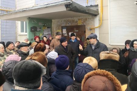Олег Лебедев на массовых встречах  с жителями Рязани рассказывает о конституционных поправках КПРФ