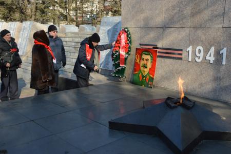 Еврейская АО. Коммунисты Биробиджана почтили память И.В. Сталина