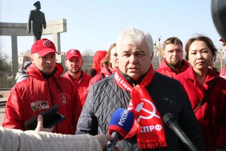 Эстафету автопробега «Наша Великая Победа» приняла Калмыкия  