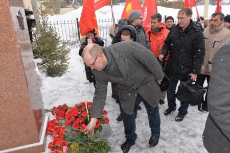 Коммунисты Новосибирска почтили память Иосифа Сталина