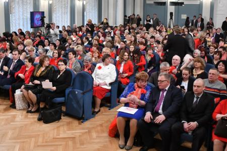 «Для нас очень важно изменение политического курса в пользу трудящихся». Г.А. Зюганов принял участие в работе V съезда ВЖС «Надежда России»