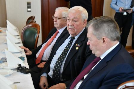 В Госдуме состоялась памятная встреча с академиками РАН в связи с 90-летием Ж.И. Алферова