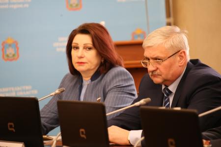 В Орле обсудили вопросы социально-экономического развития и реализации нацпроектов в регионе