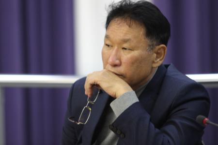 Первый секретарь Калмыцкого рескома КПРФ Николай Нуров принял участие в заседании Совета старейшин