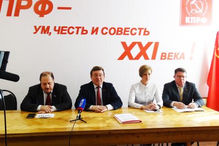 Курск. Н.Н. Иванов провёл пресс-конференцию