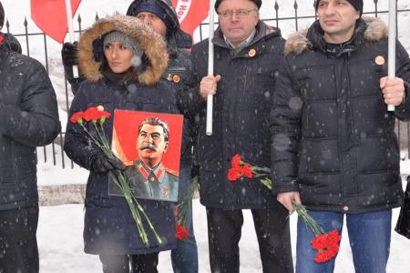 Коммунисты Новосибирска почтили память Иосифа Сталина