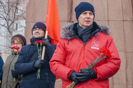 Красноярские коммунисты почтили память И.В. Сталина