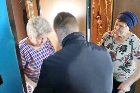 Приморский край. В Артеме коммунисты оказали помощь детям войны