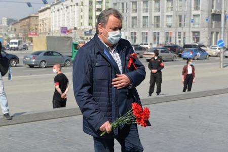 Мэр-коммунист А.Е. Локоть поздравил новосибирцев с 150-летним юбилеем В.И. Ленина