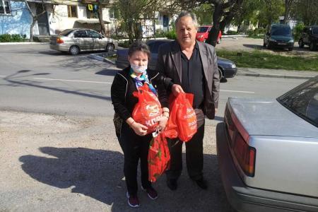В Севастополе продолжается акция "Своих не бросаем"