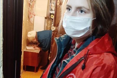 Саратовские комсомольцы своих не бросают!