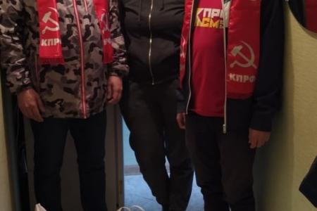 Краснодар. Горожане благодарны крайкому КПРФ за организацию помощи нуждающимся семьям