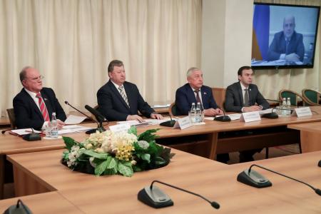 Сергей Обухов про десять главных антикризисных  предложений фракции КПРФ во главе с Г.А. Зюгановым на встрече с главой правительства Мишустиным