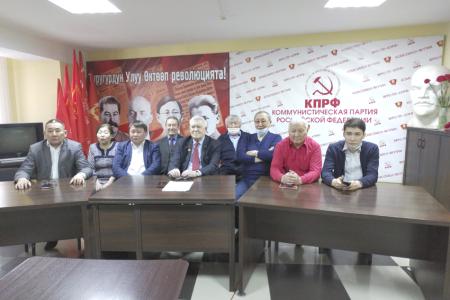 Коммунисты Якутии — на Всероссийском партийном собрании