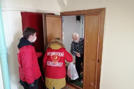 Республика Коми. Сыктывкарские комсомольцы присоединились к Всероссийской акции #СвоихНеБросаем