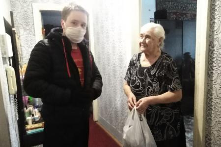 Комсомольская акция «Своих не бросаем» набирает обороты