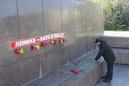 Сталинградские коммунисты почтили память В.И. Ленина