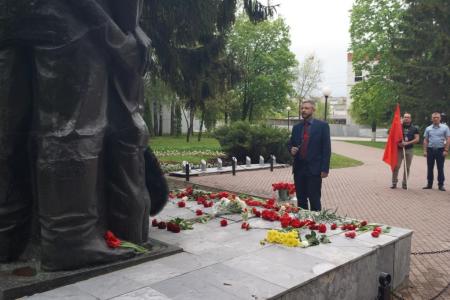 Пензенские коммунисты провели автопробег в честь Дня Победы
