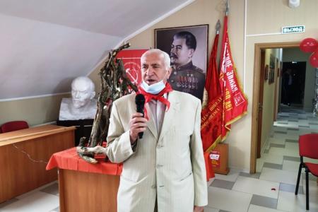 Лидер ставропольских коммунистов Виктор Гончаров: Пионерию убить не удалось!