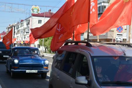 Коммунисты Курганской области провели серию мероприятий, посвященных 75-летию Великой Победы