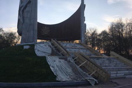 Нижегородские коммунисты добились начала ремонтных работ на Монументе Славы с Вечным Огнём