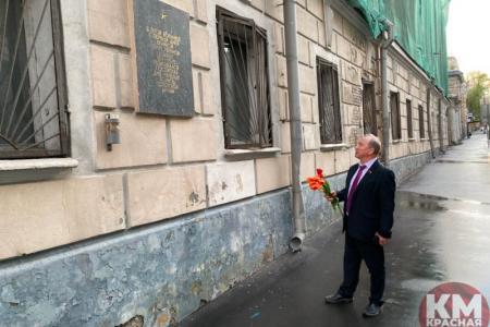 «Катакомбы Собянина». Валерий Рашкин посетил заброшенную больницу, которую не используют под COVID-19