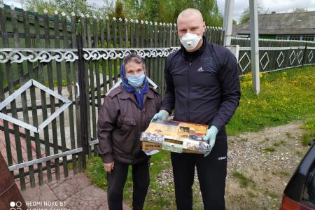 Подмосковные коммунисты не перестают помогать нуждающимся людям