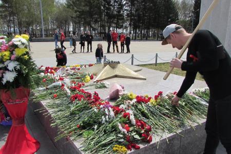 Хабаровский край. Коммунисты Комсомольска-на-Амуре принимают активное участие в патриотическом воспитании молодёжи
