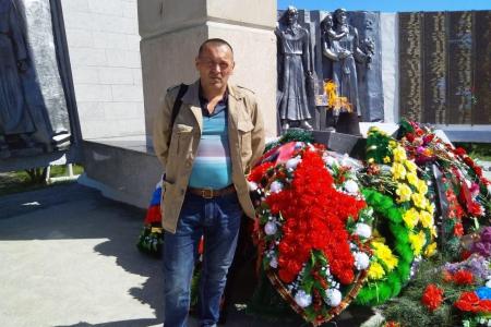 Алтайский край. Цвет Победы всегда был и будет красным!