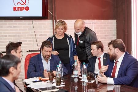 Александр Ющенко на приеме граждан в Уфе: «Любая оптимизация не оправдана»
