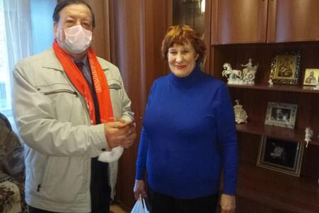 Подмосковные коммунисты каждый день помогают нуждающимся - своих не бросают!