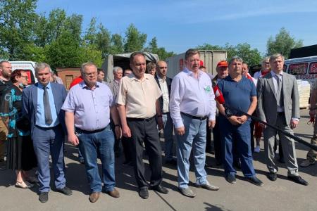 Подмосковные коммунисты отправили гуманитарный конвой в честь 75-летия Великой Победы для ветеранов, тружеников тыла и «Детей войны» в городские округа региона