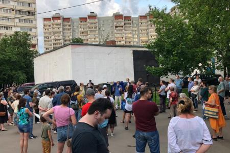 Москва. Медведково. Жители при поддержке КПРФ готовятся к противостоянию с застройщиками