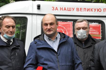 Всё лучшее – детям! Подмосковные коммунисты отправили подарки в детские дома и хосписы региона