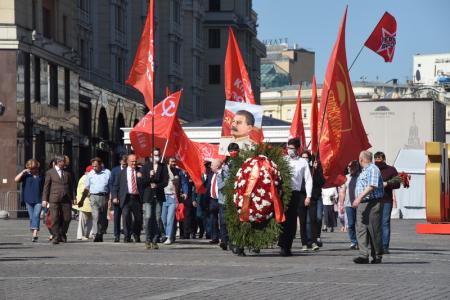Г.А. Зюганов: Секрет Победы – в защите Советской Родины!
