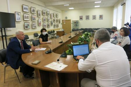 КПРФ сдала документы в избирком на кандидата А.И. Жидкова для выдвижения на должность главы администрации Тамбовской области