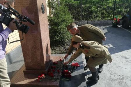 Новосибирский обком КПРФ дал старт автопробегу Дня памяти и скорби
