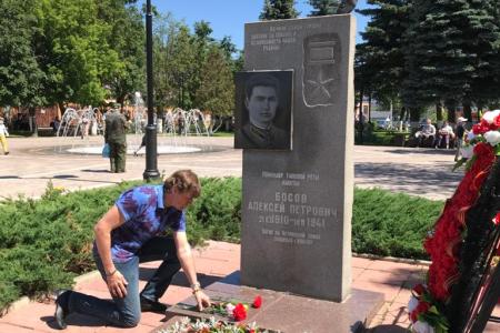 Московская область. Подмосковные коммунисты почтили память погибших воинов в День памяти и скорби