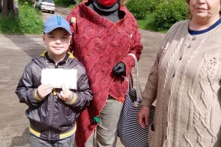 Ивановская область. В День защиты детей Кинешемские коммунисты организовали  раздачу масок