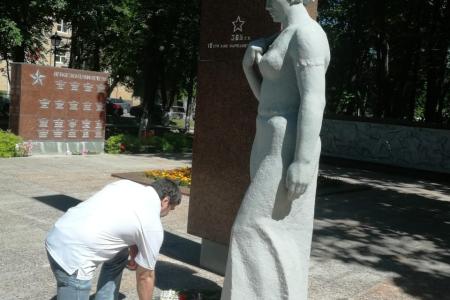 Московская область. Подмосковные коммунисты почтили память погибших воинов в День памяти и скорби