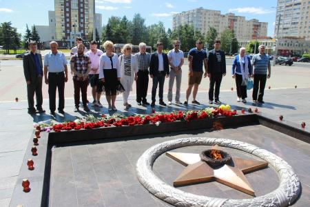 Владимирская область. Коммунисты почтили память павших советских воинов