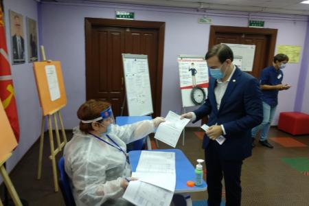 Юрий Афонин принял участие в двух голосованиях по поправкам к Конституции – официальном и народном голосовании КПРФ