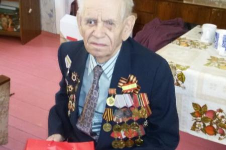 Подмосковные коммунисты каждый день помогают нуждающимся - своих не бросают!