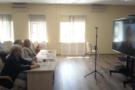 Профессия – жизнь спасать! Санкт-Петербургское городское отделение КПРФ провёло видеоконференцию, посвящённую Дню медицинского работника